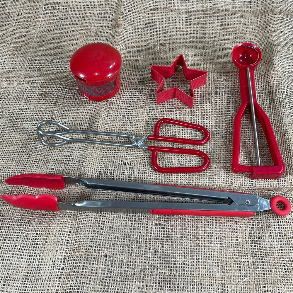 *Bundle Red 5 Piece Kitchen Utensils